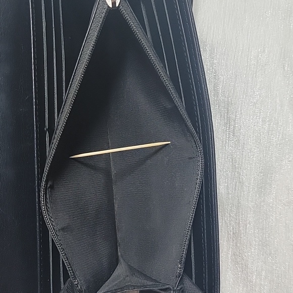 CHANEL CC Studded Black Wallet - Picture 6 of 9